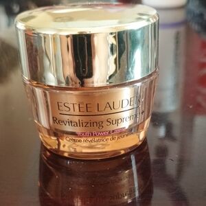 Estee Lauder Revitalizing Supreme+ Crème - Gold and Tan